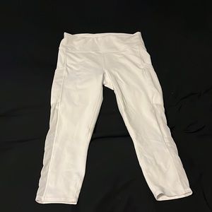 Fabletics Mila Style Capri Leggings